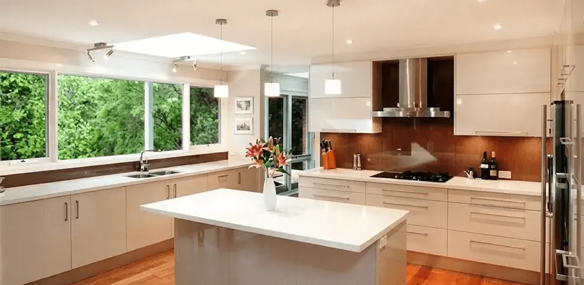 Kitchen cabinet refacing and remodel results in a modern kitchen in Omaha, NE